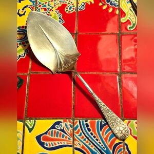 Rogers "Mayflower" 1902 Pie Pastry Fish Server Silverplate 10" Vntg Antique